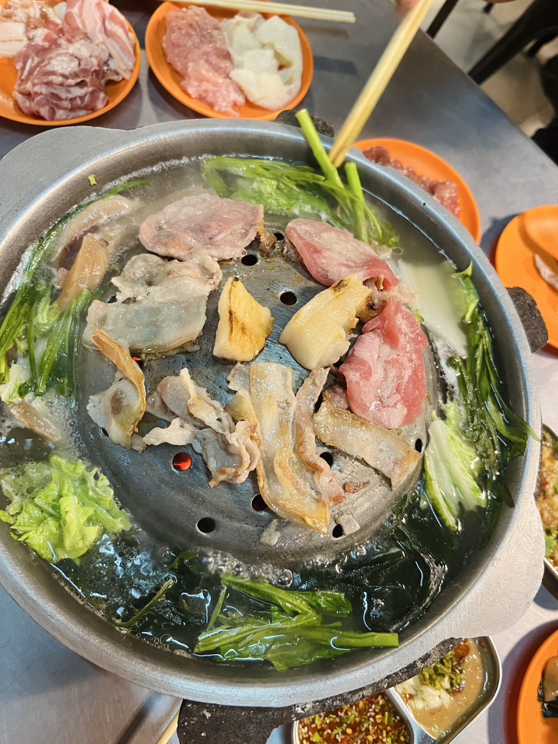 หมูกระทะเจ๊ใหญ่